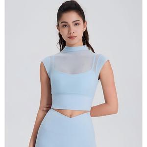 เสื้อโยคะผู้หญิงแบบขายส่ง คอเต่าตาข่าย 2 in 1 ทรงเข้ารูป มีบราในตัว เสื้อครอปท็อป ยืดหยุ่นสูง เหมาะสำหรับออกกำลังกาย เล่นกีฬา พิลาทิส - Product Image 1