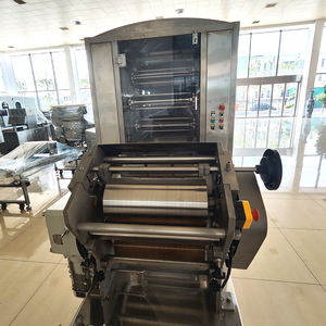 Máquina Automática Comercial para Hacer <span class=keywords><strong>Pasta</strong></span> y Fideos con Motor de Acero Inoxidable de Alta Capacidad y Fácil Operación - Product Image 4