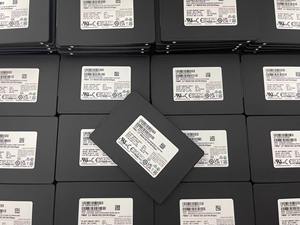 Unidad de Estado Sólido GUIXING Enterprise Usada MZ7L3960HBLT-00B7C PM897 2.5 960G B7C SATA 6Gbps SSD - Product Image 2