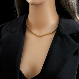 Geometric Mesh Chain Gold Necklace Daily Wear Minimalist Design - Product Image 3