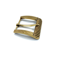 Vente en gros 26mm boucles de ceinture en alliage de zinc exquis logo personnalisé imprimé placage à épingles pour Costumes chaussures pantalons sacs