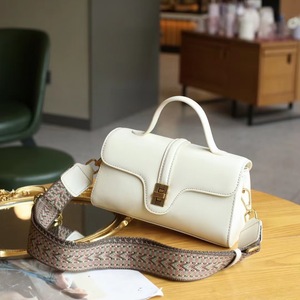 Sac Ando en cuir de vachette véritable, sac à main vintage pour femme, sac à bandoulière avec poignée supérieure - Product Image 5