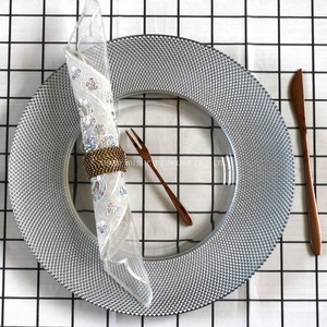 Plaques de chargement en verre rose de 13 pouces Style moyen transparent Convient uniquement aux hôtels de mariage - Product Image 4