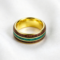 Nouvelle bague tendance en carbure de tungstène doré de 8 mm avec incrustation d'opale verte et de bois de koa pour hommes et femmes, idéale pour mariage et anniversaire, ajustement confortable