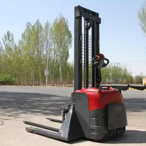 Apiladores Eléctricos de 1.5 y 2 Toneladas, Pequeños, con Batería de Litio, Apiladores de Palés Semi/Totalmente Eléctricos para Contenedores - Product Image 4