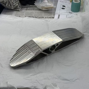 Pièces en alliage d'aluminium usinées CNC de qualité supérieure, service d'usinage sur mesure, composants en aluminium de haute précision, livraison rapide - Product Image 1