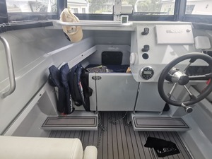 <span class=keywords><strong>Bateau</strong></span> de plaisance de luxe en aluminium Gospel Boat 7,5 m (25 pieds) rapide, économique et facile à manier, type Walk Around, pour la <span class=keywords><strong>pêche</strong></span>, la croisière et les excursions. - Product Image 5