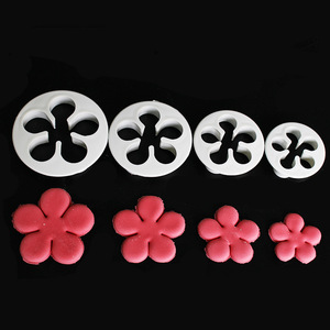 Plum Blossom Fondant Cake Embossing Molds 4 Sizes Reusable Flower Shaping Tools for Wedding Cake Decorating - Product Image 1