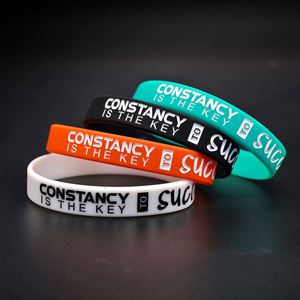 Bracelets en silicone de haute qualité avec citations inspirantes et messages de motivation, bracelets en caoutchouc personnalisables avec logo et informations - Product Image 6