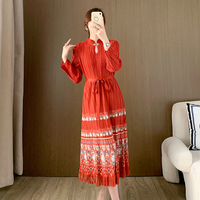 Robe midi plissée unie rouge festive, écologique, lavable, respirante, tissée, à manches longues, pour femme, avec taille naturelle et ceintures élégantes