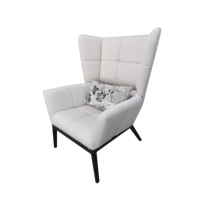Fauteuil d'appoint moderne et confortable en tissu gris clair, style villa, appartement, hôtel, avec dossier haut et accoudoirs rembourrés