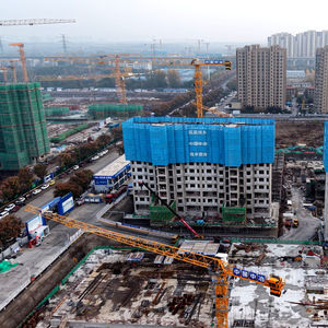 Башенный кран без оголовка QTZ125-6015, грузоподъемность 10 тонн, длина стрелы 60 м, для строительных площадок и погрузочно-разгрузочных работ - Product Image 2