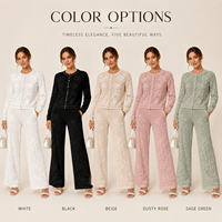 Ensemble deux pièces de luxe pour femme, personnalisé ODM, respirant, décontracté, entièrement blanc, en maille florale, avec strass assortis, ouvert sur le devant, avec ceinture et fermeture éclair