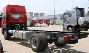 Nuevo Camión de Carga Mediano 4x2 Euro5, Suministro de Fábrica, Volante a la Izquierda/Derecha Opcional, Especial para Comercio Exterior - Product Image 5