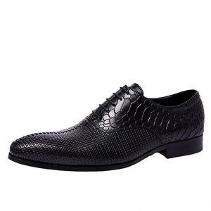 Zapatos de Vestir con Cordones y Punta Puntiaguda para Hombre, Hechos a Mano, Parte Superior de Cuero Vacuno, Antideslizantes, Transpirables, Impermeables, para Oficina y Bodas - Product Image 1