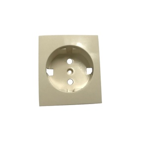 Toma de corriente universal industrial a prueba de agua IP44 con cubierta - Product Image 2