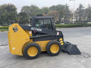 हॉट विक्रेता xc740k 0.7 टन मिनी स्किड स्टीड लोडर के लिए बहु-कार्य लोडर उपकरण - Product Image 5