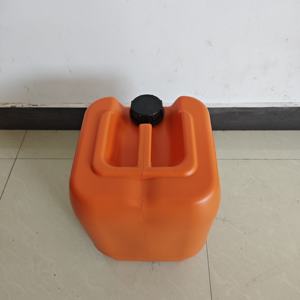 Baril carré de tambour en plastique recyclable de catégorie comestible de HDPE <span class=keywords><strong>bleu</strong></span> blanc de 20 <span class=keywords><strong>litres</strong></span> pour le pétrole et les produits chimiques - Product Image 4