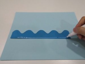 Rollos de Papel Autoadhesivos con Borde de Color Personalizables para Tableros de Anuncios de Aula - Product Image 4