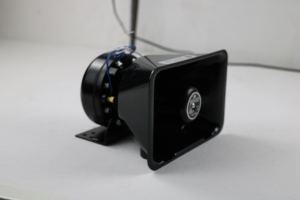 ลำโพงแตร<span class=keywords><strong>รถ</strong></span><span class=keywords><strong>พยาบาล</strong></span>คุณภาพสูง 200W รุ่น CJB-200W สีดำทรงสี่เหลี่ยม ใช้ได้กับรถบรรทุกและ<span class=keywords><strong>รถ</strong></span>ยนต์ทั่วไป พร้อมแอมพลิฟายเออร์ 2 ทาง และไฟเตือน LED พร้อมไซเรน - Product Image 4