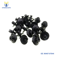 Clip de fixation de roue extensible en plastique noir pour voiture, type poussoir, rivet, compatible avec Toyota 90467-07044