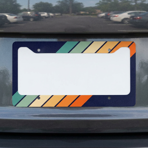 Cadre de plaque d'immatriculation en aluminium au design rétro élégant avec des rayures et lignes des années 70 et 80, distance entre les trous de 175 mm - Product Image 2