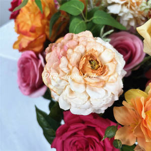 ผ้าปูโต๊ะลายดอกไม้แบบกำหนดเองสำหรับงานแต่งงาน ตกแต่งโต๊ะด้วยดอกไม้ประดิษฐ์เป็นแถวๆ ยาว - Product Image 6