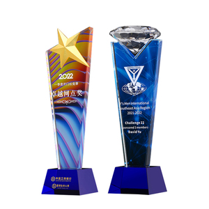 รางวัลคริสตัลรูปดาวประดับเพชรระดับไฮเอนด์ พิมพ์สี UV สำหรับงานธุรกิจ ของที่ระลึก รางวัล OEM ODM คริสตัลโทรฟี่ - Product Image 1