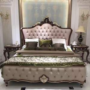 Cama de cuero francés de buena calidad de madera maciza con hermosos muebles de dormitorio hechos a mano con colchón y mesitas de noche - Product Image 5