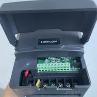 Moteur de compresseur à commande vectorielle VFD monophasé/triphasé 220V 50/60Hz 0,75 kW 1,5 kW 2,2 kW 1 CV 2 CV 3 CV