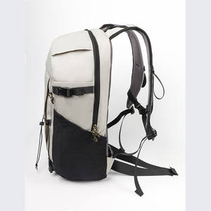 Mochila Deportiva para Exteriores, 30L, Resistente al Agua, para Senderismo, Viajes, Ciclismo, Unisex, Gris, Negro, Color Sólido, Tela Elástica 980 - Product Image 1