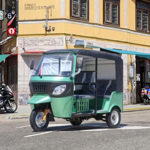 Capable de transporter des personnes, soulagez vos soucis et économisez votre effort avec ce tricycle taxi à essence pour le transport de passagers. - Product Image 4
