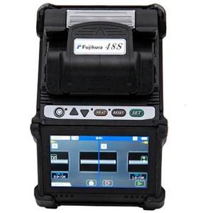Soudeuse par fusion de fibres Fujikura 48S à alignement mononucléaire avec coupe-fil Ct16 et Ct50 - Product Image 1