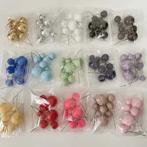 Wholesale Mixed Size Foam Ball 2/2.5/3/4cm 8pcs Christmas Cake Balls Cake Topper Faux Balls For Cake Decorating Suppliers