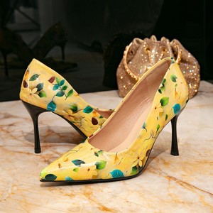 Tacchi alti da donna 2025 nuovo stile, stampati in <span class=keywords><strong>giallo</strong></span>, semplici ed eleganti, <span class=keywords><strong>scarpe</strong></span> singole a punta, <span class=keywords><strong>con</strong></span> <span class=keywords><strong>tacco</strong></span> sottile e <span class=keywords><strong>tacco</strong></span> alto - Product Image 5