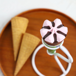 Prix d'usine, crème glacée au lait aromatisée à la vanille avec cornet 75g, crème glacée au chocolat, crème glacée aux fruits congelés - Product Image 4