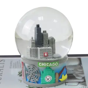 )Co 2023 New Trend Art Water Globe Glass Diy Snow Globe Ornament artigianato in resina per regali decorazioni per la casa