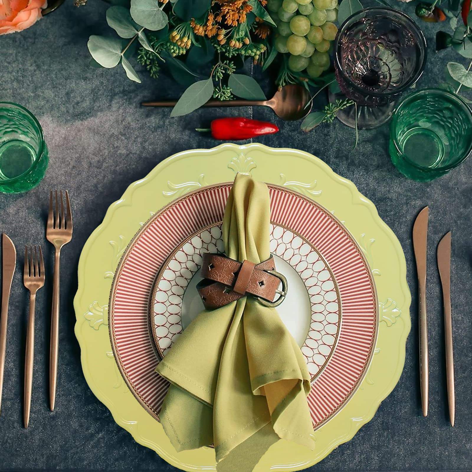 13 Inch Vintage Baroque Party Banquet Embossed Plastic Lace Flower