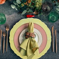 13 pouces Vintage Baroque Party Banquet en plastique gaufré dentelle fleur Table chargeur assiettes pour mariage dîner réception