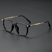 Nouvelles Lunettes Photochromiques Anti-Lumière Bleue Carrées Tendance 2026 pour Hommes – Monture Polyvalente et Élégante