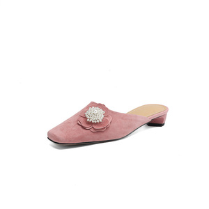 Nouvelles sandales d'été antidérapantes tendance à bout carré et demi-ouvert - Motifs fleurs roses et perles, design épuré - Product Image 1