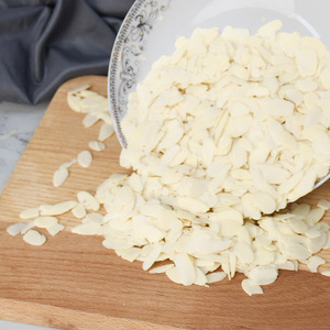 Amandes en tranches délicieuses, amandes pelées et nettoyées pour la cuisine - Product Image 3