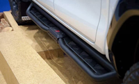 Marchepieds latéraux noirs pour Toyota Hilux Revo 2016-2026, marchepieds de pick-up, accessoires 4x4