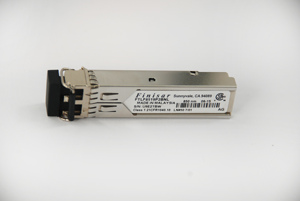 FTLF8519P2BNL Finisar 1000BASE SFP FTLF8519P2BNL 850nm โมดูลรับส่งสัญญาณไฟเบอร์หลายเส้น อุปกรณ์ไฟเบอร์ FTLF8519P2BNL Finisar 1000 - Product Image 3