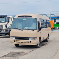 Bus Toyota Coaster d'occasion LHDRHD en bon état, transmission manuelle diesel, origine Chine, 30 places