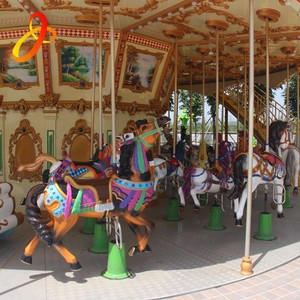 Carrusel de Caballos con 68 Asientos, Atracción para Parques de Diversiones Infantiles, Venta Directa de Fábrica - Product Image 3