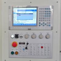 Centro de Mecanizado Vertical CNC VMC1160 en Oferta, Acepta OEM, Fresadora CNC de 3/4 Ejes para Procesamiento Industrial de Metales