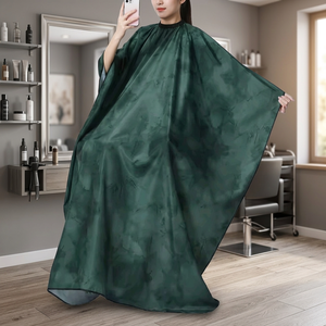 Cape de salon verte de qualité supérieure en plusieurs couleurs vives et neutres - Product Image 2