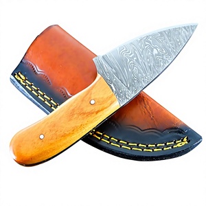 Couteau de camping artisanal en acier carbone, manche en bois d'olivier, étui en cuir, usage extérieur, bord partiellement dentelé - Product Image 4