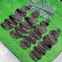 Lot de Cheveux Humains Vierges en Gros, Ondulés, Bruts, Alignés dans le Sens de la Cuticule, Cheveux Brésiliens Naturels, Tissages de Cheveux Humains Brésiliens Bruts